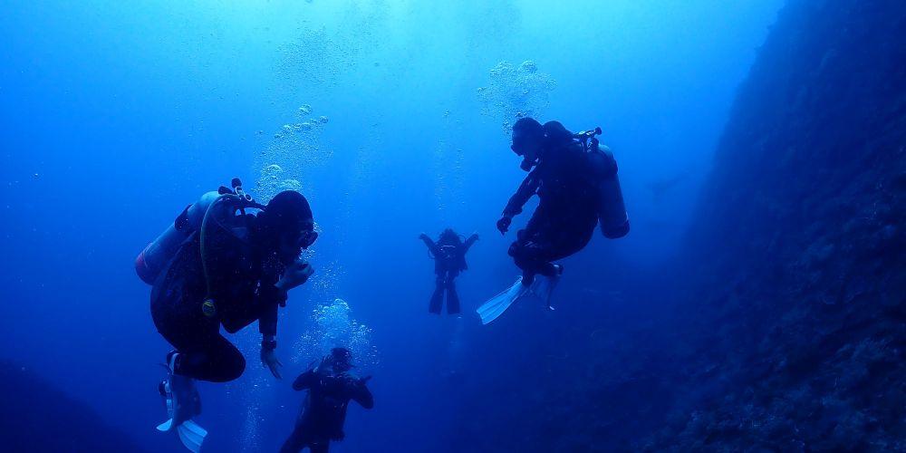 scuba-certification-padi-enriched-air-nitrox-kenting-guide 2
